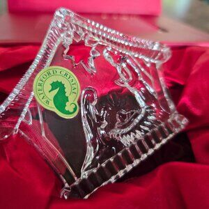 💎 Waterford Crystal Nativity Ornament – Holy Family